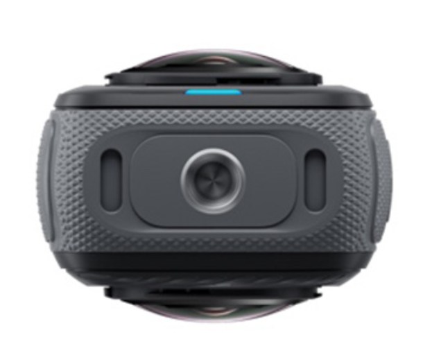 Экшн-камера Insta360 X4