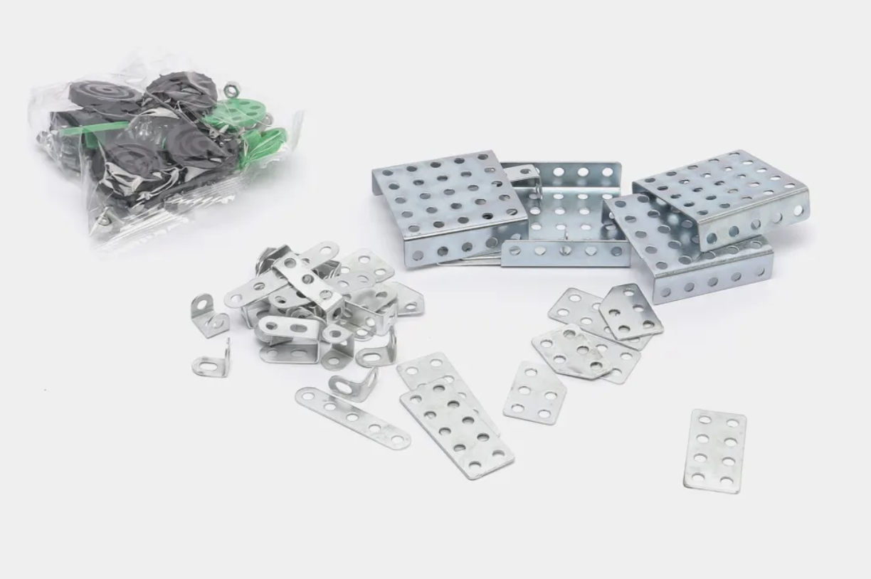 Конструктор металлический №1 "Машина" Конструктор металлический №1 "Машина"