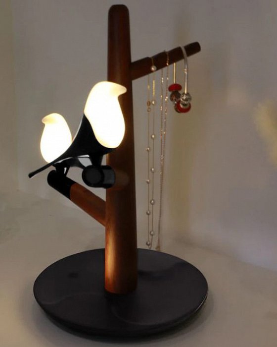 Светильник HomeTree Qis Fast Charge (YT-M1601-2WW) с беспроводной зарядкой (Light Wood)