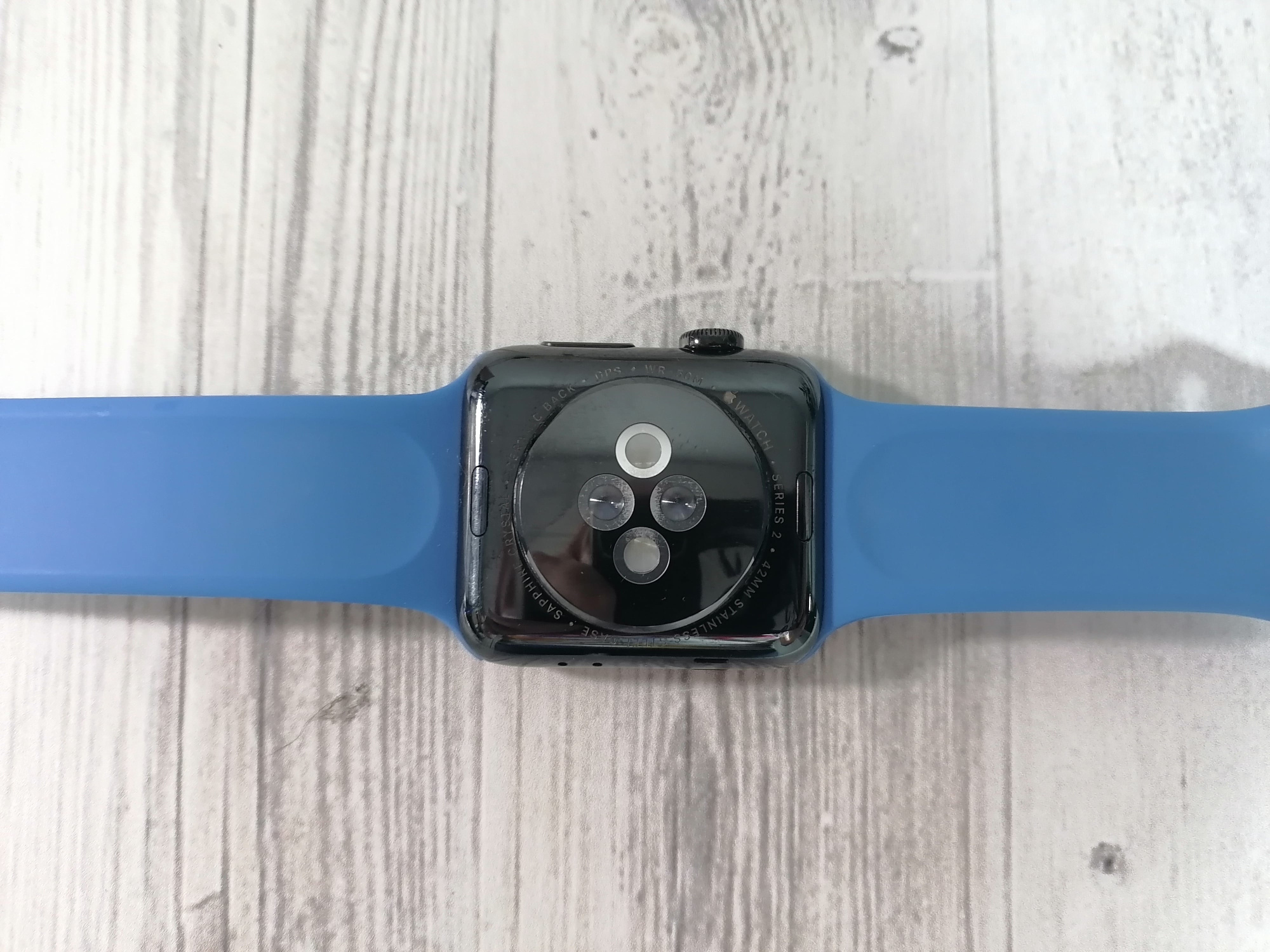 Apple Watch Series 2, 42мм, черная сталь + сапфир спортивный ремешок чёрного цвета - Б/У Apple Watch Series 2, 42мм, черная сталь + сапфир спортивный ремешок чёрного цвета - Б/У